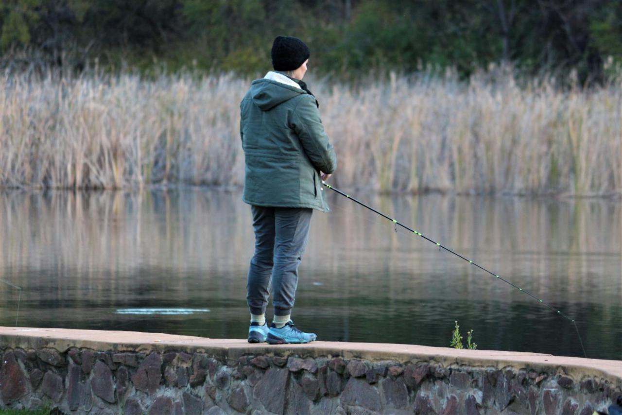 Bass Lake Country Lodge Pretoria Ngoại thất bức ảnh