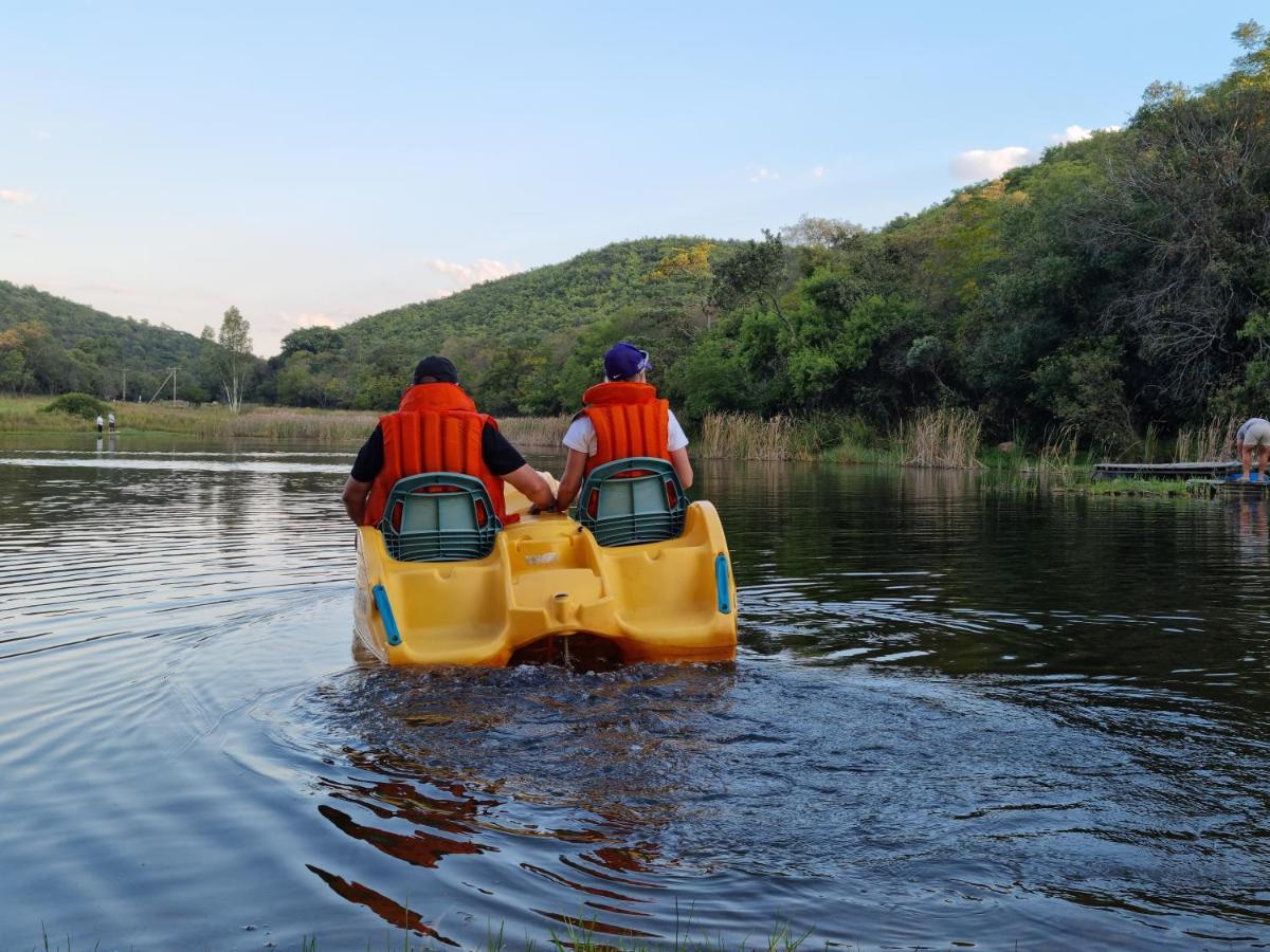 Bass Lake Country Lodge Pretoria Ngoại thất bức ảnh